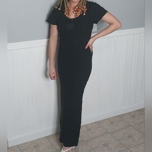 Elegant Black Maxi Dress